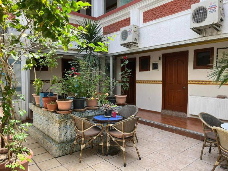 Vatan Hotel Izmir Exterior photo