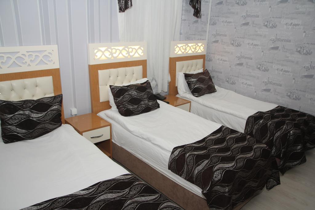 Vatan Hotel Izmir Exterior photo